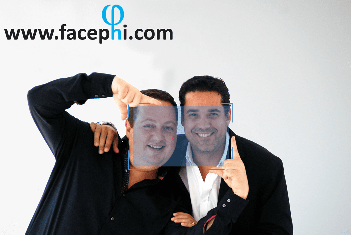 selfie doble Facephi